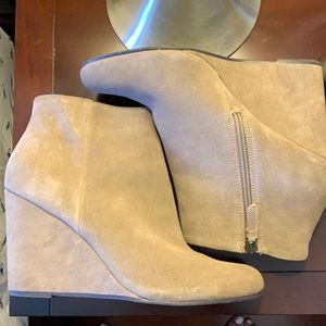 Dolce Vita booties
